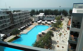 Grandblue Condominium 609